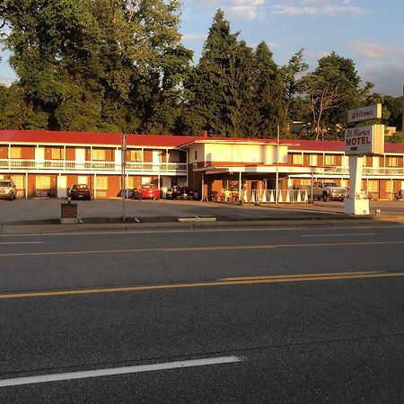 St. Mary'S Motel Saint Marys Экстерьер фото